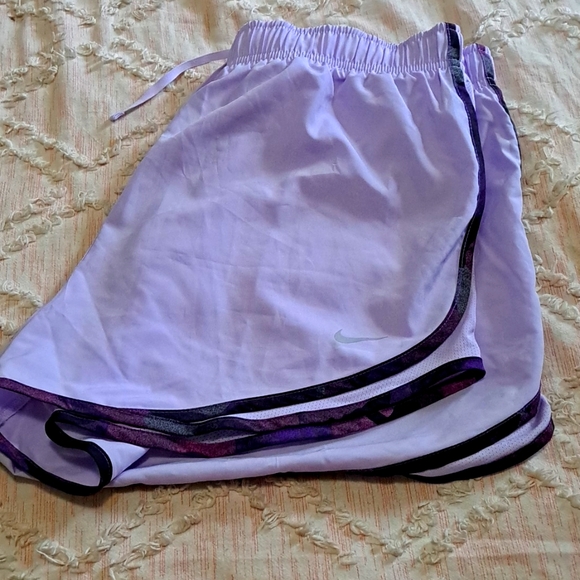 Nike Pants - NIKE DRIFIT RUNNING SHORTS SIZE EXTRA LARGE